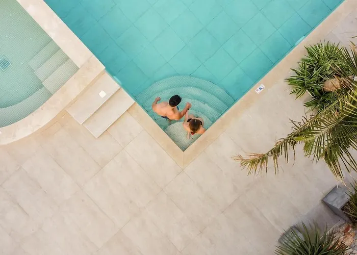 Venezia Luxury Living Villas, 빌라 팔리라키