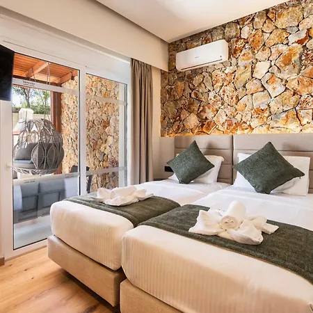 Вилла Venezia Luxury Living Villas, Фалираки