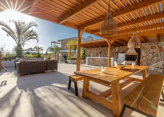 Villa Venezia Luxury Living Villas,