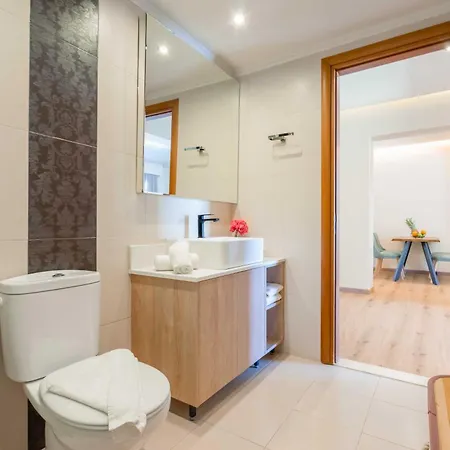 Villa Venezia Luxury Living Villas,